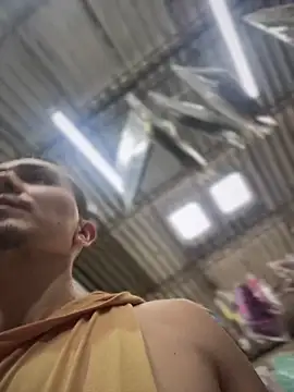 Snapshot of adam-rivera chatting on 16, 9, 2025 adam-rivera online show from 16, 9, 2025