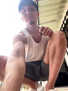 Snapshot of adam-rivera chatting on 17, 9, 2025 adam-rivera online show from 17, 9, 2025