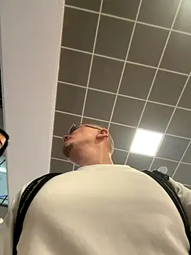 Snapshot of adam-rivera chatting on 9, 11, 2025 adam-rivera online show from 9, 11, 2025