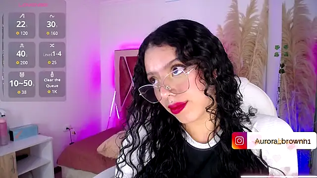 Snapshot of Aurora_Brownn chatting on 17, 10, 2025 Aurora Brownn online show from 17, 10, 2025