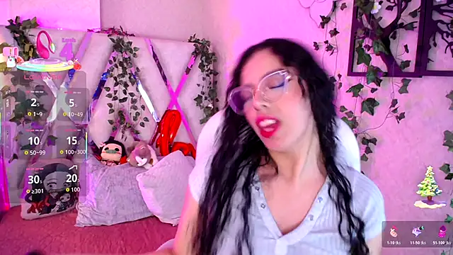 Aurora Brownn online show from 2, 12, 2025