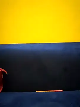 Snapshot of Haniya-143 chatting on 9, 10, 2025 Haniya-143 online show from 9, 10, 2025