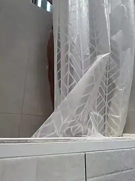 Snapshot of ariel-rick chatting on 13, 12, 2024 ariel-rick online show from 13, 12, 2024