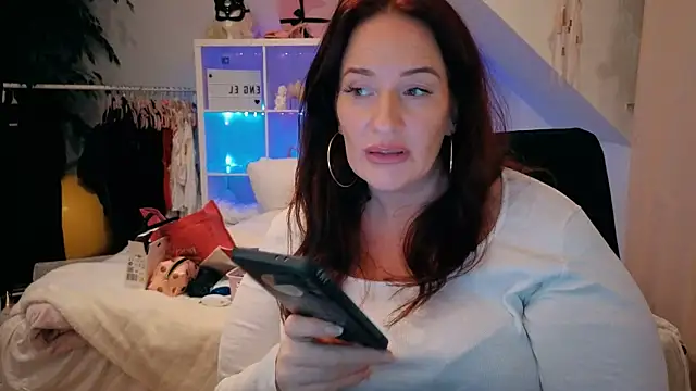 Engel mia online show from 8, 10, 2025