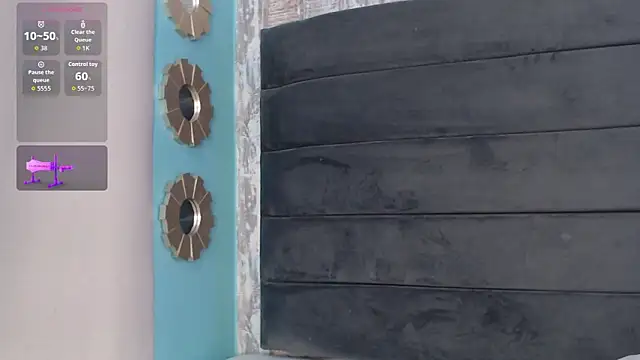 CrystalWoods94 online show from 15, 10, 2025