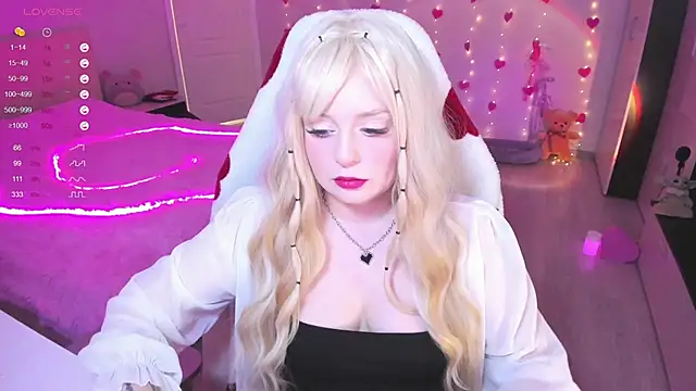 Amy honey angel online show from 20, 2, 2025