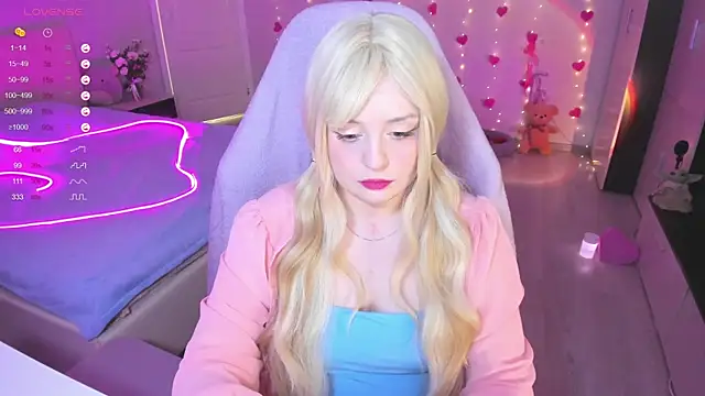 Amy honey angel online show from 18, 3, 2025