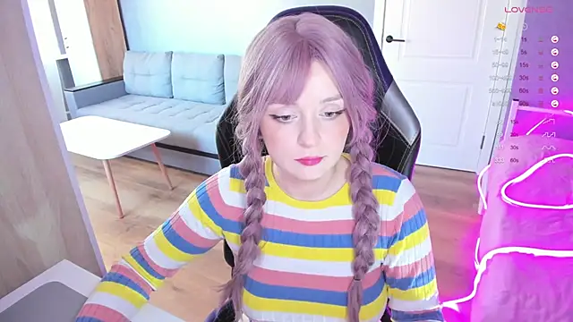 Amy honey angel online show from 9, 10, 2025