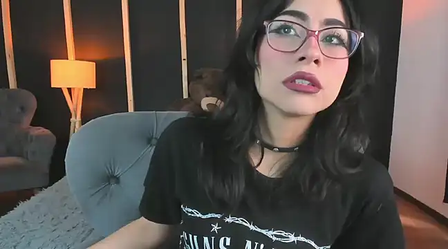 Snapshot of vampy_dolll chatting on 16, 12, 2024 vampy dolll online show from 16, 12, 2024