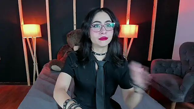 Snapshot of vampy_dolll chatting on 17, 1, 2025 vampy dolll online show from 17, 1, 2025