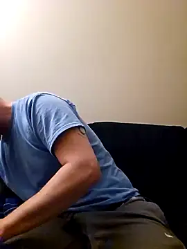 Snapshot of cmichaelxxx chatting on 14, 1, 2025 cmichaelxxx online show from 14, 1, 2025