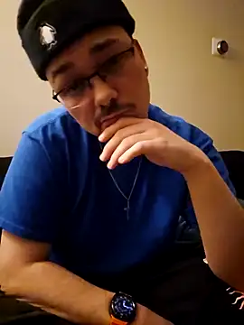 Snapshot of cmichaelxxx chatting on 15, 1, 2025 cmichaelxxx online show from 15, 1, 2025