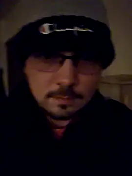 Snapshot of cmichaelxxx chatting on 1, 2, 2025 cmichaelxxx online show from 1, 2, 2025