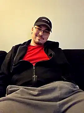 Snapshot of cmichaelxxx chatting on 3, 2, 2025 cmichaelxxx online show from 3, 2, 2025