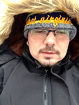 Snapshot of cmichaelxxx chatting on 15, 2, 2025 cmichaelxxx online show from 15, 2, 2025