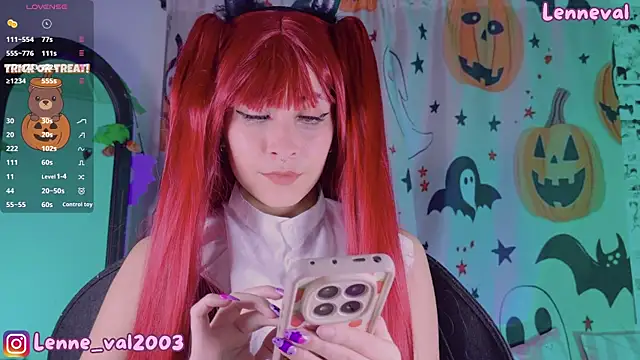 Snapshot of Lenneval1 chatting on 26, 10, 2025 Lenneval1 online show from 26, 10, 2025