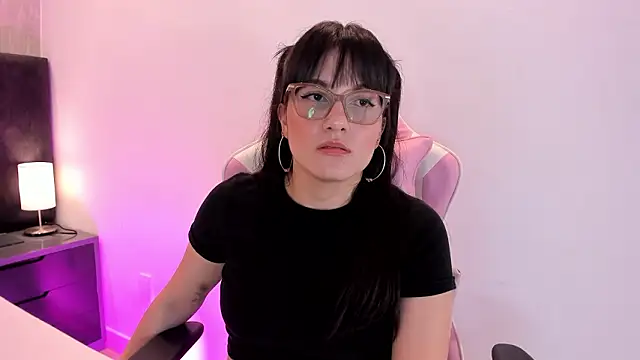 Snapshot of Freyaa__ chatting on 11, 3, 2026 Freyaa online show from 11, 3, 2026