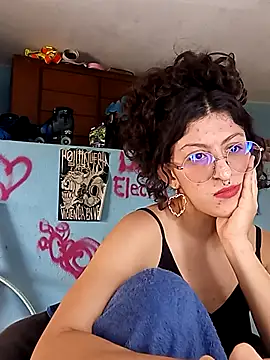 LoveElectra online show from 9, 1, 2026