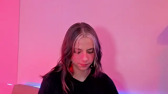 Snapshot of ArtemisaBlake chatting on 20, 12, 2024 ArtemisaBlake online show from 20, 12, 2024