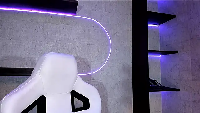 Snapshot of ArtemisaBlake chatting on 12, 2, 2025 ArtemisaBlake online show from 12, 2, 2025