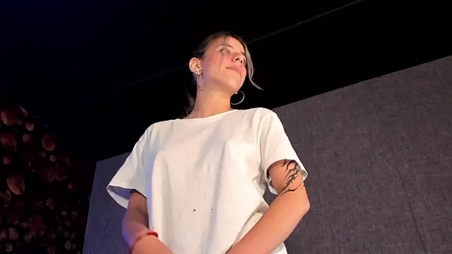 Snapshot of ArtemisaBlake chatting on 11, 3, 2025 ArtemisaBlake online show from 11, 3, 2025