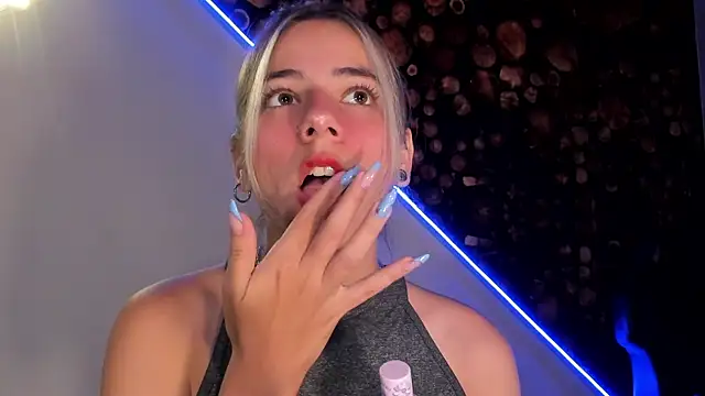 Snapshot of ArtemisaBlake chatting on 20, 3, 2025 ArtemisaBlake online show from 20, 3, 2025