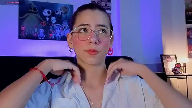 Snapshot of ArtemisaBlake chatting on 17, 12, 2025 ArtemisaBlake online show from 17, 12, 2025