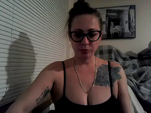 lovekaty69 online show from 1, 3, 2025