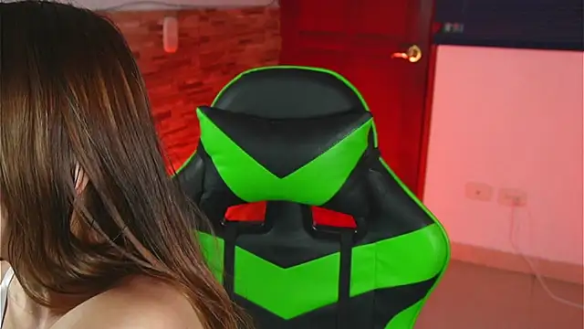 Michell Wallker online show from 15, 3, 2026