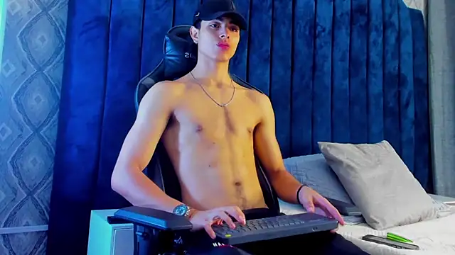 JoshRashfordd online show from 5, 3, 2025