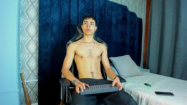 JoshRashfordd online show from 9, 3, 2025