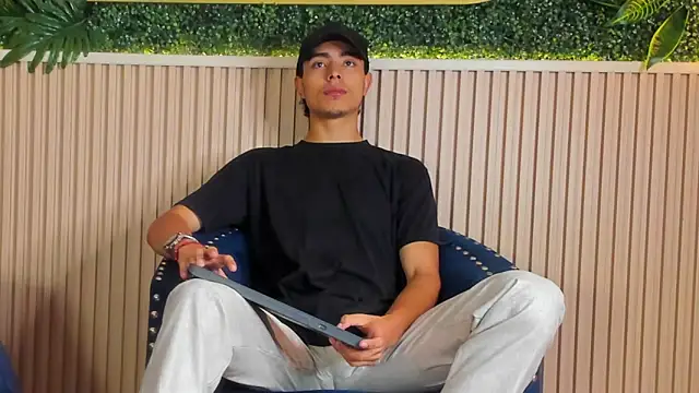 JoshRashfordd online show from 12, 9, 2025