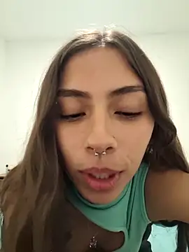 Snapshot of Jazmin-Cerezita chatting on 4, 1, 2025 Jazmin-Cerezita online show from 4, 1, 2025