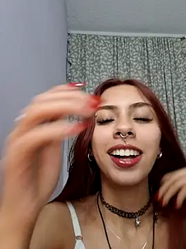 Snapshot of Jazmin-Cerezita chatting on 6, 11, 2025 Jazmin-Cerezita online show from 6, 11, 2025