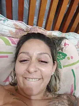 baixinhaloira online show from 21, 12, 2024