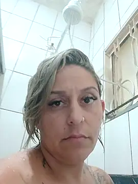 baixinhaloira online show from 17, 2, 2026