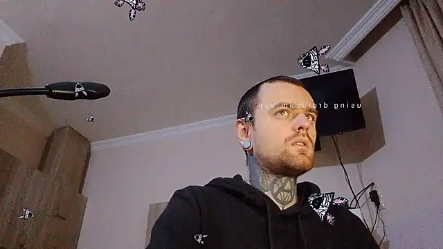 Snapshot of HappyZebra13 chatting on 6, 2, 2025 HappyZebra13 online show from 6, 2, 2025