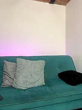 Snapshot of Liah_ferrer chatting on 16, 11, 2025 Liah ferrer online show from 16, 11, 2025