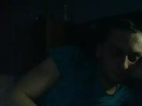 Snapshot of Kondzio chatting on 15, 2, 2025 Kondzio online show from 15, 2, 2025