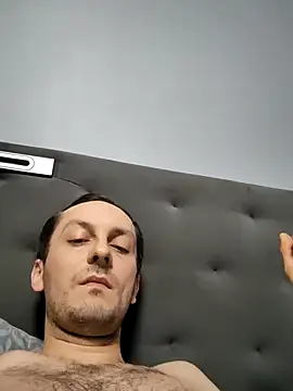 Snapshot of Kondzio chatting on 22, 11, 2025 Kondzio online show from 22, 11, 2025