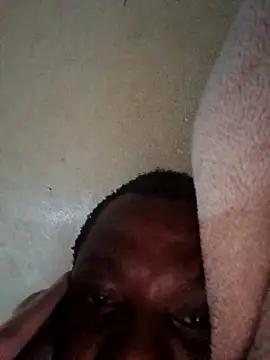 Snapshot of geeebb chatting on 2, 11, 2025 geeebb online show from 2, 11, 2025