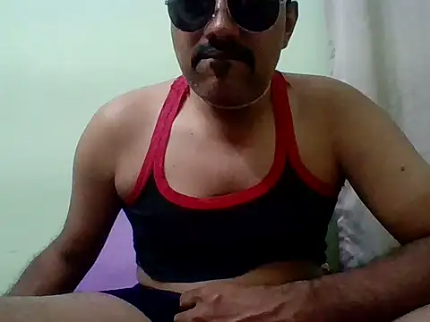 Snapshot of farhaanmacho chatting on 25, 11, 2025 farhaanmacho online show from 25, 11, 2025