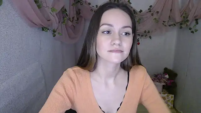 Lina Star S online show from 8, 1, 2025