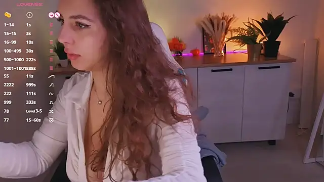 Snapshot of StephanieBoobs chatting on 11, 10, 2025 StephanieBoobs online show from 11, 10, 2025