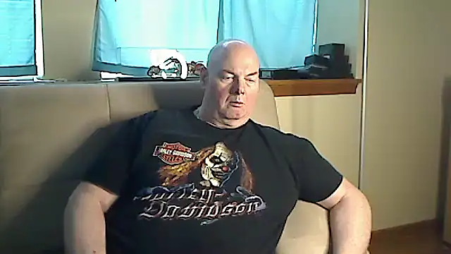 harley99574 online show from 20, 12, 2024