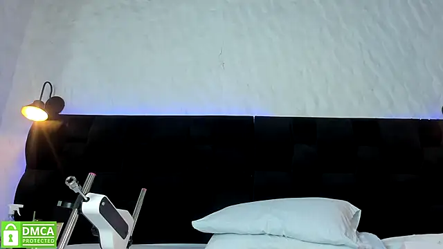 Camila  Gomez online show from 6, 11, 2025