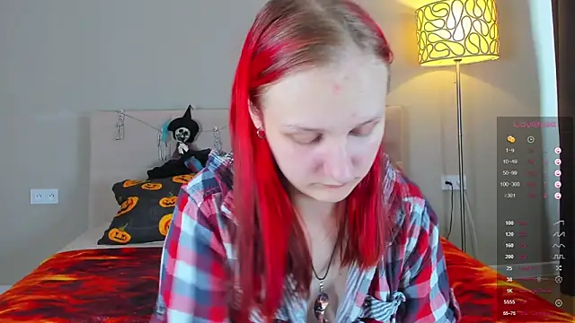 Snapshot of SallyFishery chatting on 22, 10, 2025 SallyFishery online show from 22, 10, 2025