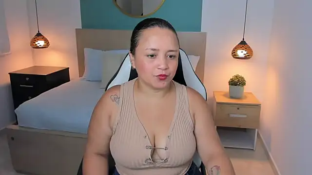linda rios  online show from 8, 1, 2025
