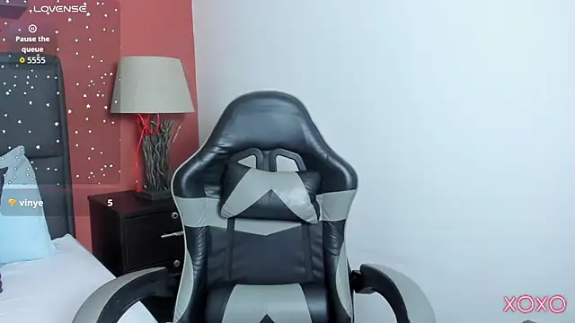 linda rios  online show from 8, 3, 2026