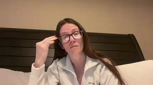 yourstrulylivy69 online show from 14, 12, 2024